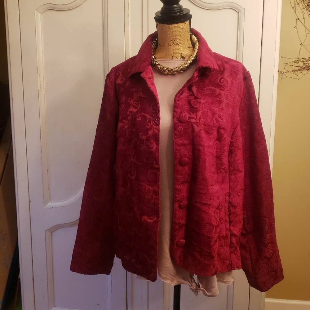 This beautiful jacket will make any winter outfit pop!